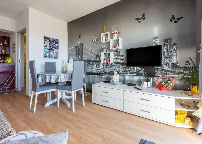 Helles Mit Meerblick, Espressomaschine, Grillbereich, Waschmaschine 아파트 크리크베니카