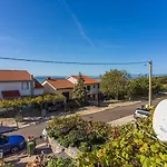 Helles Mit Meerblick, Espressomaschine, Grillbereich, Waschmaschine Crikvenica