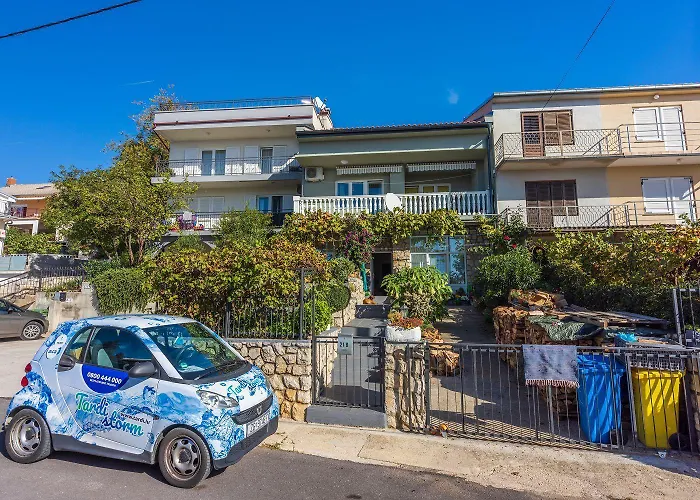 アパート Helles Mit Meerblick, Espressomaschine, Grillbereich, Waschmaschine ツリクヴェニツァ